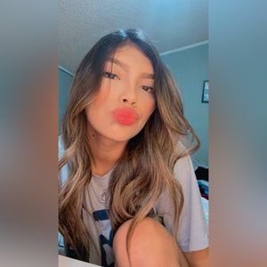 Meet your Posher, Letsy